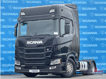 Тягач SCANIA R 460