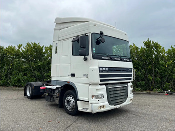 Тягач DAF XF 105