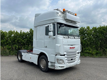 Тягач DAF XF 530