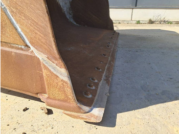 Колёсный погрузчик Komatsu WA475-10E0: фото 2