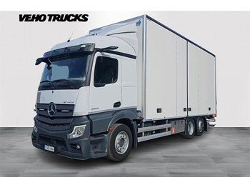 Грузовик с закрытым кузовом MERCEDES-BENZ Actros 2553
