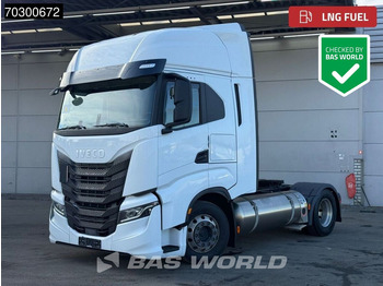 Тягач IVECO S-WAY
