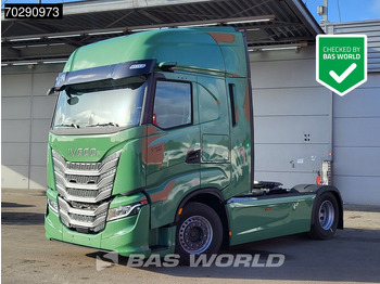 Тягач IVECO S-WAY