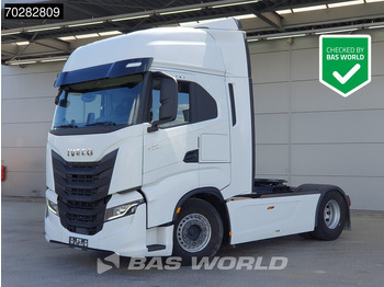 Тягач IVECO S-WAY