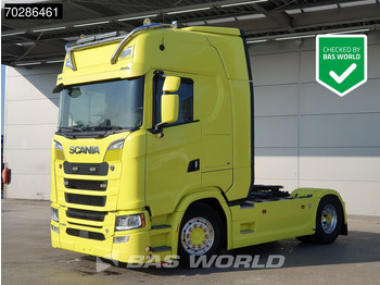 Тягач SCANIA S 580