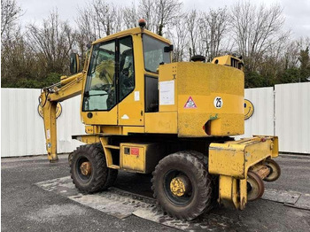 Колёсный экскаватор Case 788-PRR: фото 4