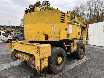 Колёсный экскаватор Case 788-PRR: фото 5