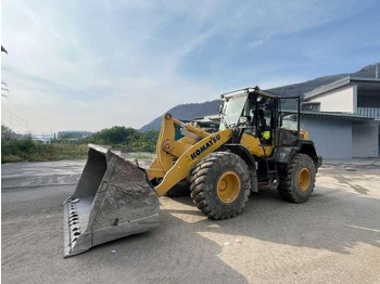 Колёсный погрузчик KOMATSU WA320