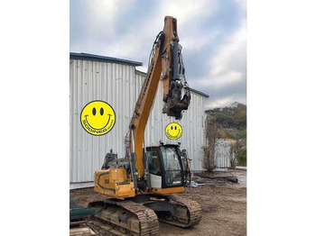 Гусеничный экскаватор LIEBHERR R 922