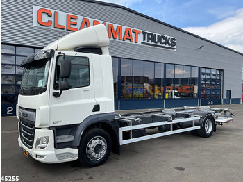 Грузовик-контейнеровоз/ Сменный кузов DAF CF 340