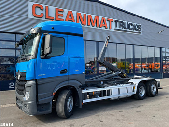 Крюковой мультилифт MERCEDES-BENZ Actros 2545