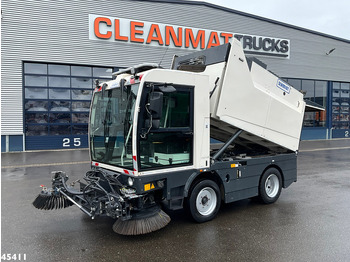 Подметально-уборочная машина SCHMIDT