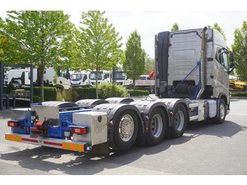 Грузовик-шасси VOLVO FH16 750 8x4x4 / 750 HP! / Frame 685 cm / Steered 4th axle: фото 5