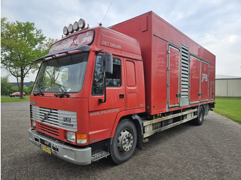 Грузовик с закрытым кузовом VOLVO FL10