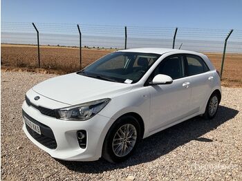 Легковой автомобиль KIA