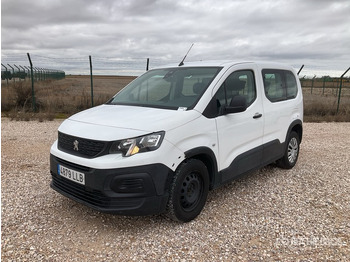 Микроавтобус PEUGEOT