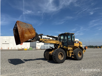 Колёсный погрузчик CATERPILLAR 930H