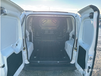 Грузовик с закрытым кузовом 2022 Fiat Fiorino 1.3 MULTIJET 95 CV E6D-FINAL SX Van Truck: фото 4