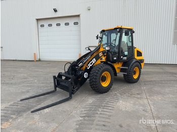 Колёсный погрузчик JCB 409