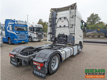 Тягач Volvo FH420 4x2 Euro6 FH420 4x2 Globetrotter Euro6 - XLOW / Mega - VEB+ - Double Tanks - Air Suspension: фото 3