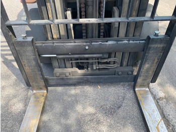 Дизельный погрузчик Manitou Mi25D: фото 5