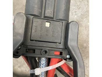Запчасти для Погрузочно-разгрузочной техники Hawker 24V/72A Lifetech TC1LT: фото 3