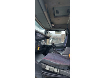 Грузовик-цистерна MERCEDES: фото 4