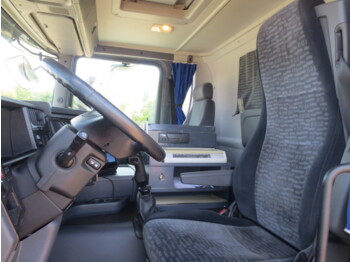 Фото интерьера 1: Тягач Scania P420