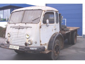 Грузовик бортовой/ Платформа Renault oldtimer: фото 1