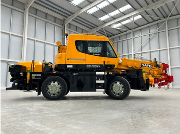 Новый Мобильный кран KATO CR-130Rv - 13 Ton City Crane with Joystick Control: фото 2