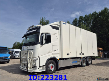 Изотермический грузовик VOLVO FH13 540