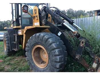 Колёсный погрузчик CATERPILLAR 938G