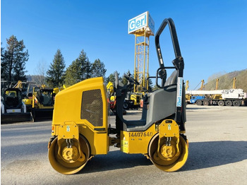 Каток CATERPILLAR CB14B