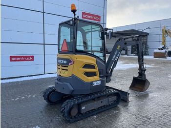 Мини-экскаватор Volvo ECR25: фото 4