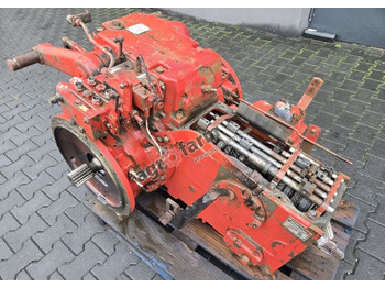 Коробка передач Skrzynia biegów, tylny most Case 1255 XL: фото 4 Коробка передач Skrzynia biegów, tylny most Case 1255 XL: фото 4