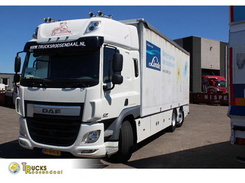 Тентованный грузовик DAF CF 330
