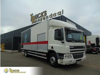 Грузовик с закрытым кузовом DAF CF 65 220