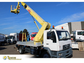 : фото в шапке страницы