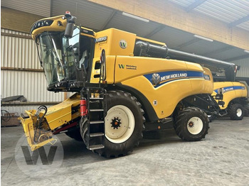 Зерноуборочный комбайн NEW HOLLAND CX series