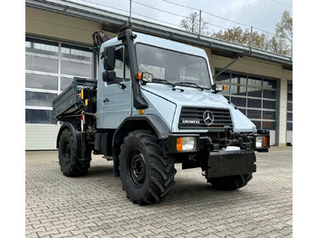 Самосвал UNIMOG