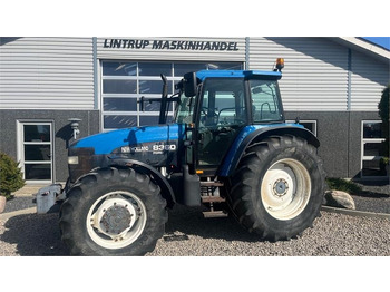Трактор NEW HOLLAND 8360