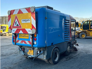 Подметально-уборочная машина Ravo 580 VEEGMACHINE/SWEEPER!!: фото 5 Подметально-уборочная машина Ravo 580 VEEGMACHINE/SWEEPER!!: фото 5