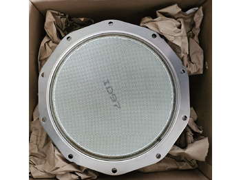 : фото в шапке страницы