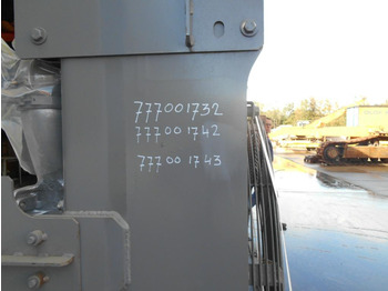 Радиатор HITACHI