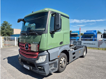 Тягач MERCEDES-BENZ Actros 1843