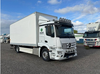 Грузовик с закрытым кузовом MERCEDES-BENZ Actros 1836