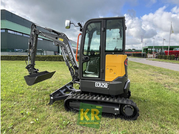 Мини-экскаватор VOLVO ECR25D