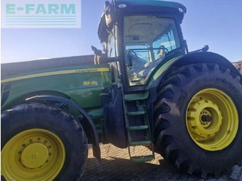 Трактор CLAAS