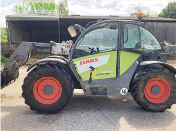 Телескопический погрузчик CLAAS