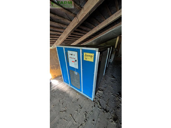 Трактор CLAAS Arion 650